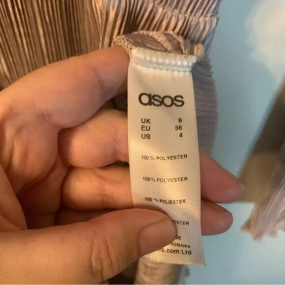 ASOS  Lilac Purple Shimmery Ribbed V-Neck Midi Dress 4 - Picture 4 of 7